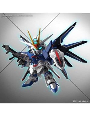 Bandai SD Gundam EX-Standard Mobile Suit Gundam STTS-909 Rising Freedom Gundam
