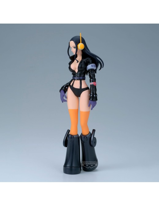 Banpresto One Piece The Shukko Nico Robin Egghead Version