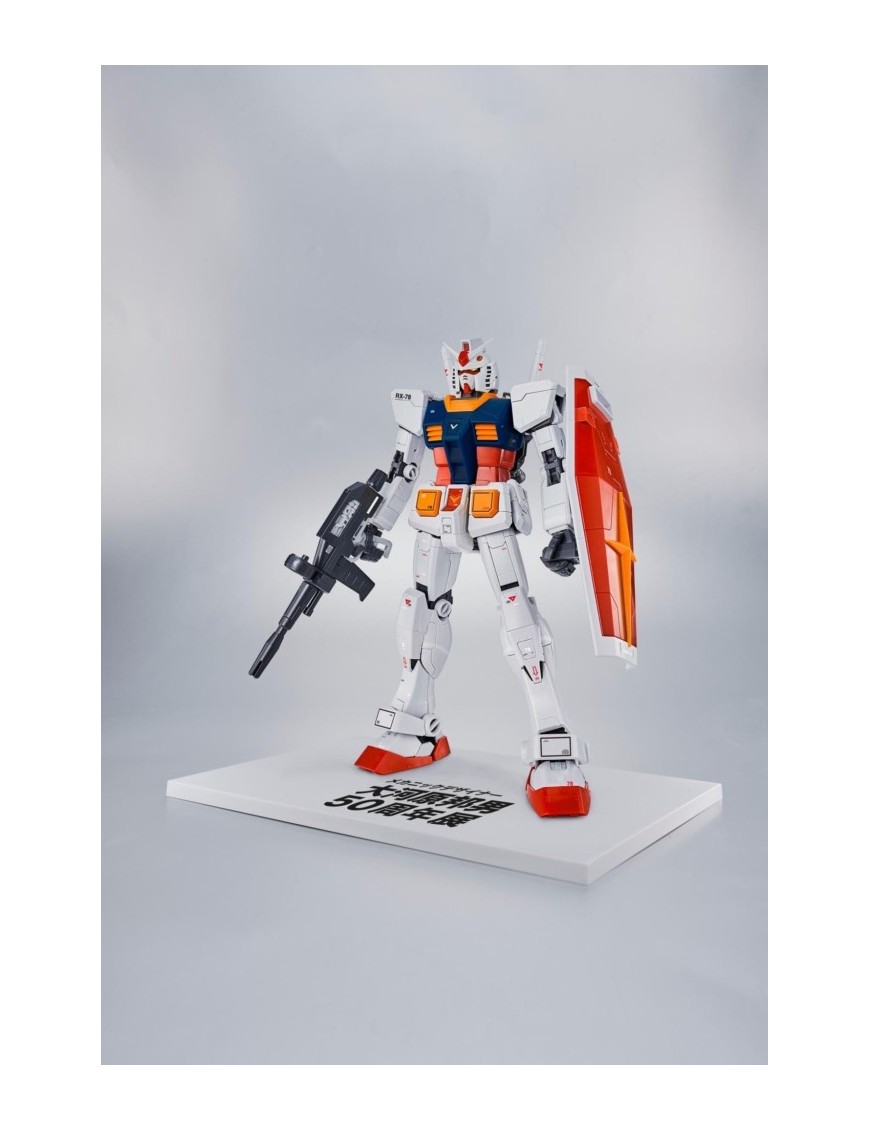 P-Bandai Real Grade RG 1/144 Mobile Suit Gundam RX-78-2 Gundam Okawara Kunio Exhibition Version P-Bandai Real Grade RG 1/144 Mobile Suit Gundam RX-78-2 Gundam Okawara Kunio Exhibition Version