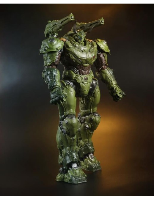 McFarlane Doom: The Dark Ages Doom Slayer Atlan