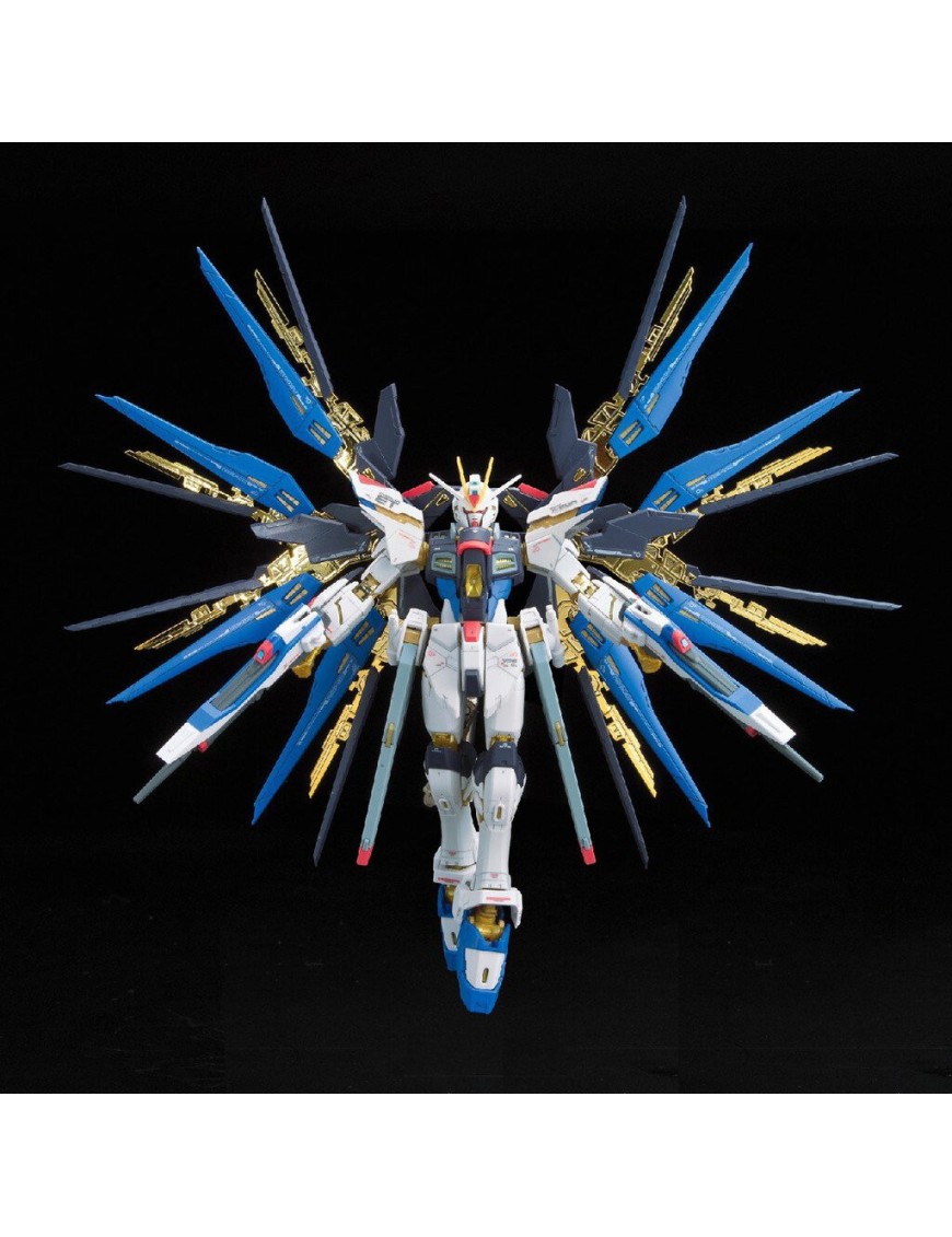 Bandai Master Grade MG 1/100 Mobile Suit Gundam ZGMF-X20A Strike Freedom Gundam Full Burst Mode
