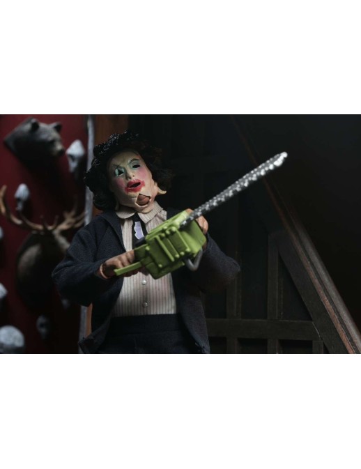 Neca Texas Chainsaw Massacre Leatherface with Pretty Woman Mask Clothed