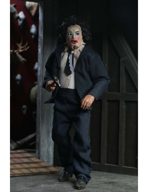 Neca Texas Chainsaw Massacre Leatherface with Pretty Woman Mask Clothed