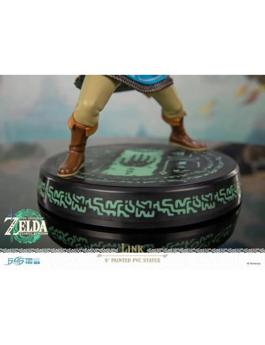 First 4 Figures The Legend of Zelda: Tears of the Kingdom Link
