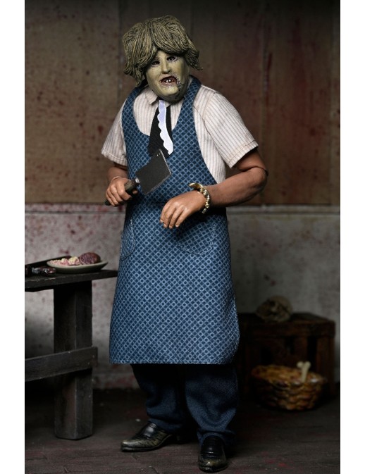Neca Texas Chainsaw Massacre Leatherface with Old Lady Mask Clothed