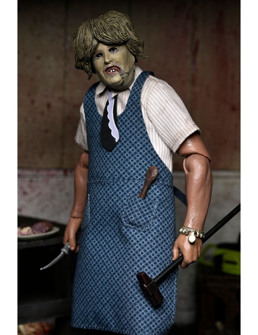 Neca Texas Chainsaw Massacre Leatherface with Old Lady Mask Clothed