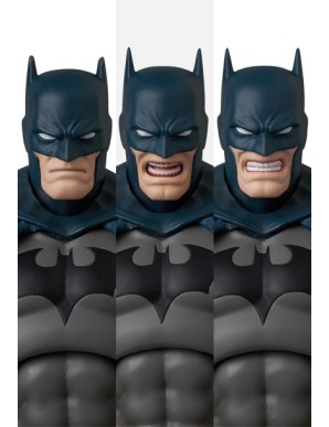 Medicom Toy MAFEX Batman Hush Batman Battle Damaged Version