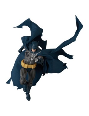 Medicom Toy MAFEX Batman Hush Batman Battle Damaged Version
