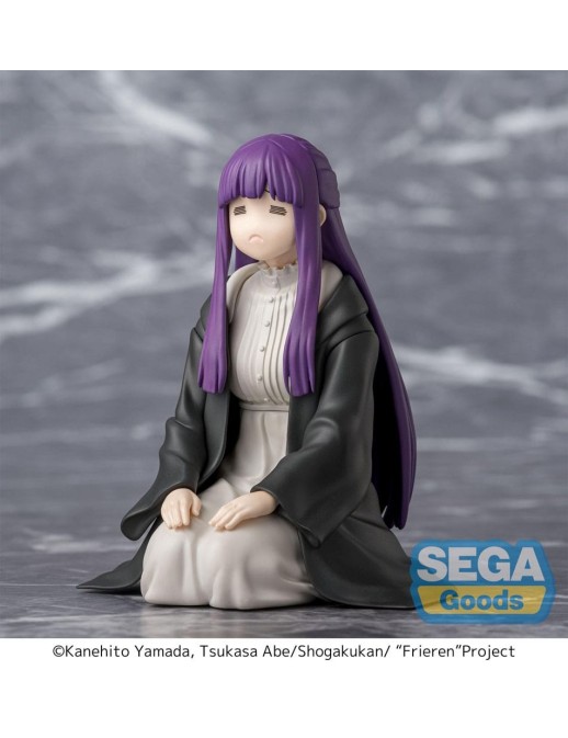 Sega Premium Perching Figure Frieren Beyond Journey's End Fern "Binding Spell"