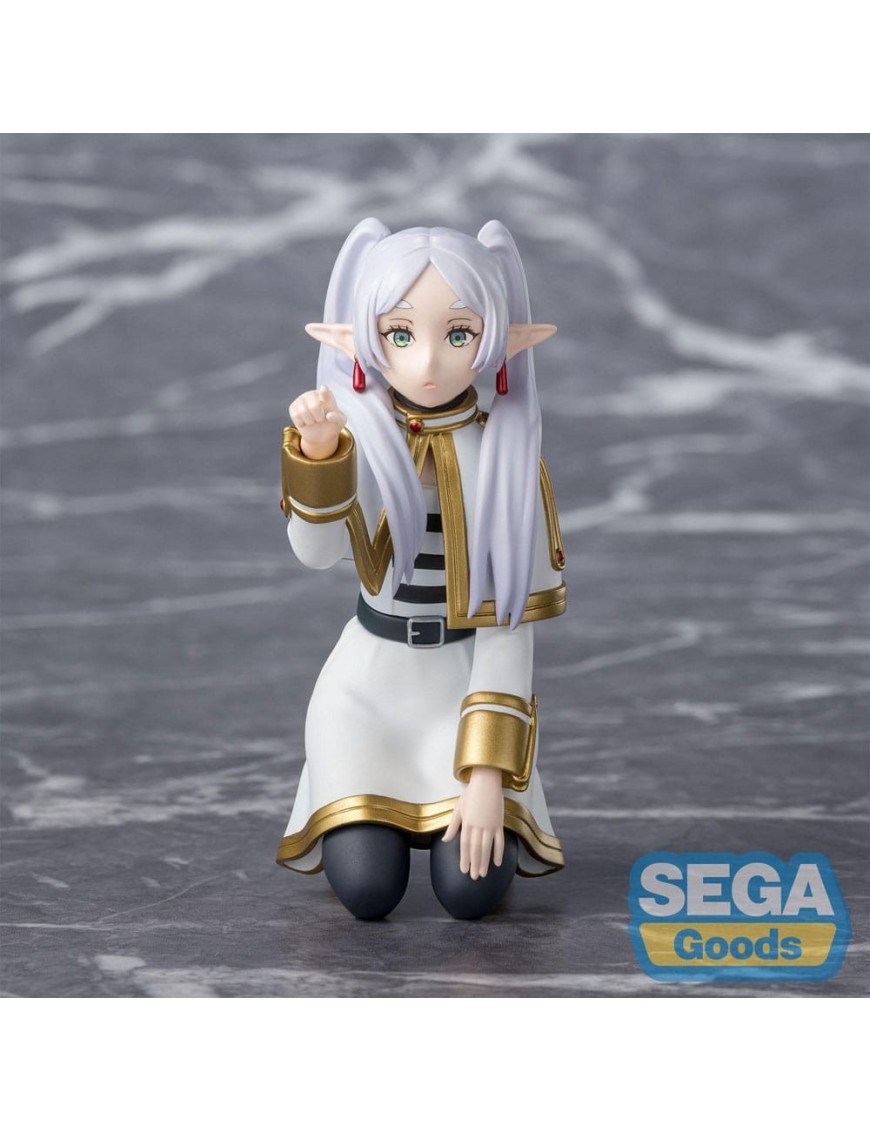 Sega Premium Perching Figure Frieren Beyond Journey's End Frieren "Poking Something"