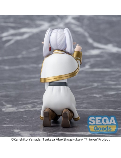 Sega Premium Perching Figure Frieren Beyond Journey's End Frieren "Poking Something"