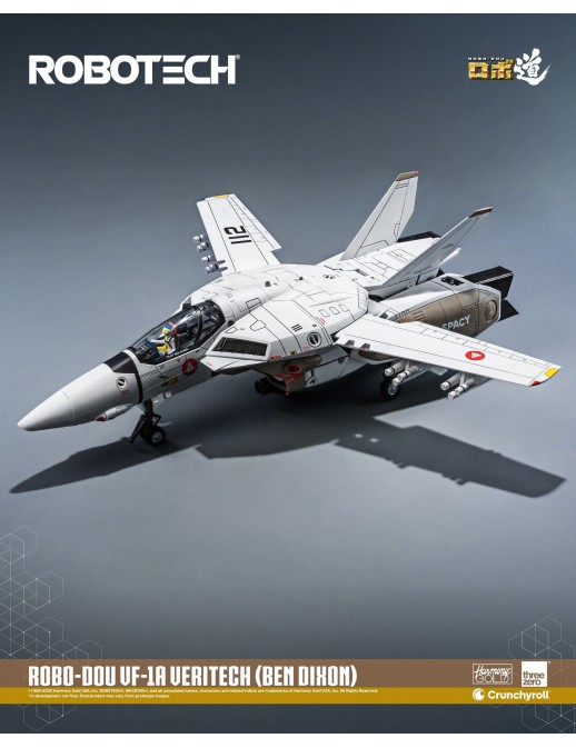 Threezero ROBO-DOU Robotech VF-1A Veritech Ben Dixon Use