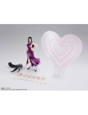 Bandai S.H. Figuarts One Piece Boa Hancock Marineford Summit Battle