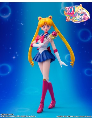 Bandai S.H. Figuarts Sailor Moon Crystal Star Compact Edition