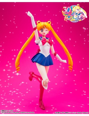 Bandai S.H. Figuarts Sailor Moon Crystal Star Compact Edition