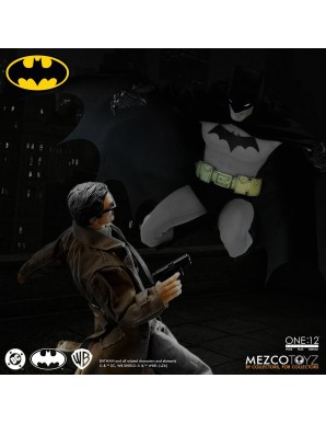 Mezco Toys The One 12 Collective Batman Year One Batman