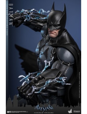 Hot Toys Videogame Masterpiece Batman Arkham Origins Batman 1/6 Scale Collectible Figure