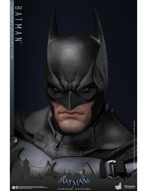Hot Toys Videogame Masterpiece Batman Arkham Origins Batman 1/6 Scale Collectible Figure