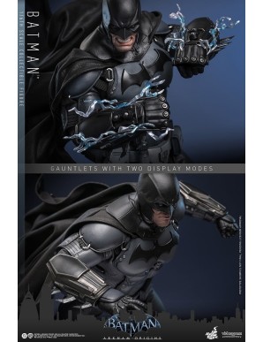 Hot Toys Videogame Masterpiece Batman Arkham Origins Batman 1/6 Scale Collectible Figure