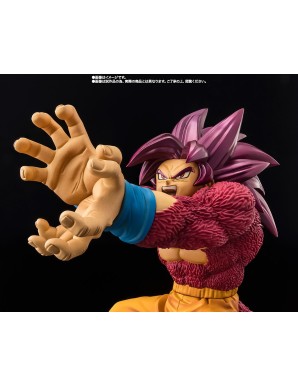 Bandai Figuarts Zero Dragon Ball Daima Son Goku Super Saiyan 4