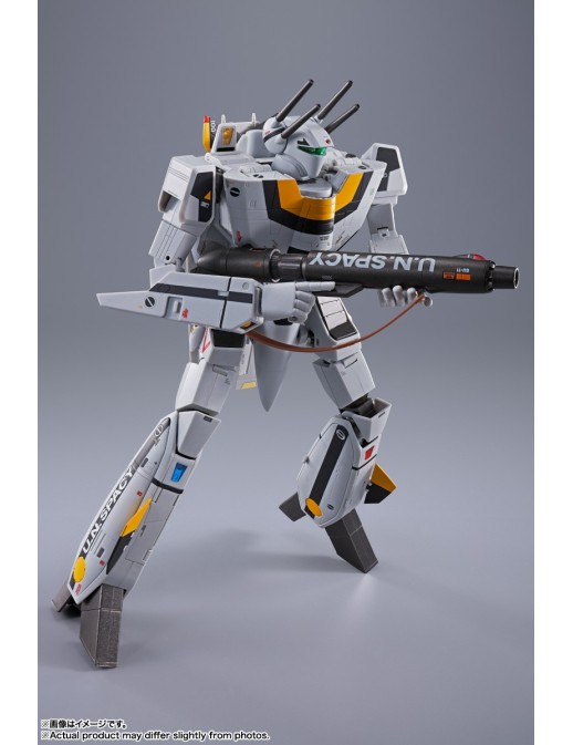 Bandai DX Chogokin Super Dimensional Fortress Macross VF-1S Valkyrie Roy Fokker Revival Version