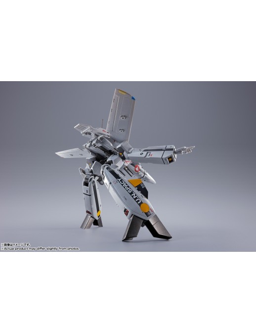 Bandai DX Chogokin Super Dimensional Fortress Macross VF-1S Valkyrie Roy Fokker Revival Version