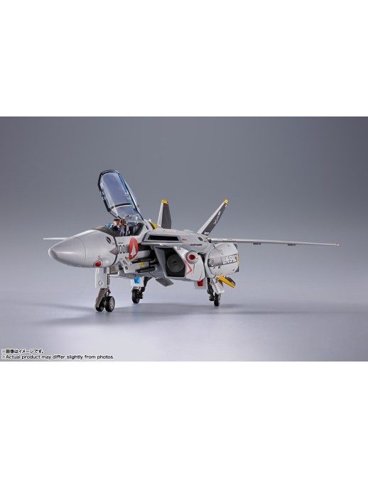 Bandai DX Chogokin Super Dimensional Fortress Macross VF-1S Valkyrie Roy Fokker Revival Version