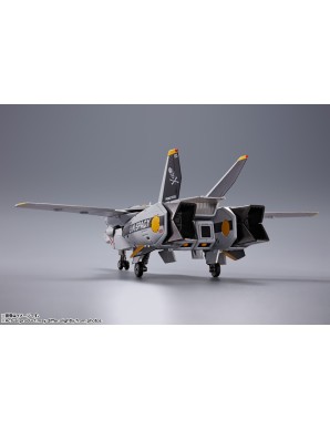 Bandai DX Chogokin Super Dimensional Fortress Macross VF-1S Valkyrie Roy Fokker Revival Version