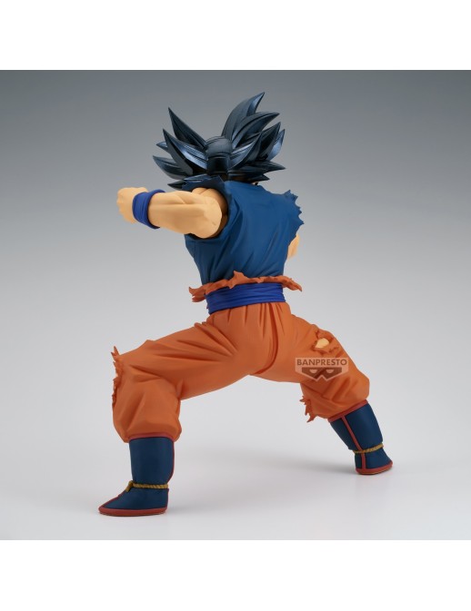 Banpresto Dragon Ball Super Grandista Son Goku Ultra Instinct Omen III