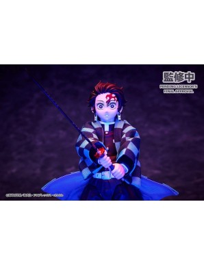 Aniplex BuzzMod. Action Figure Demon Slayer Kimetsu no Yaiba Tanjiro Kamado Version 2