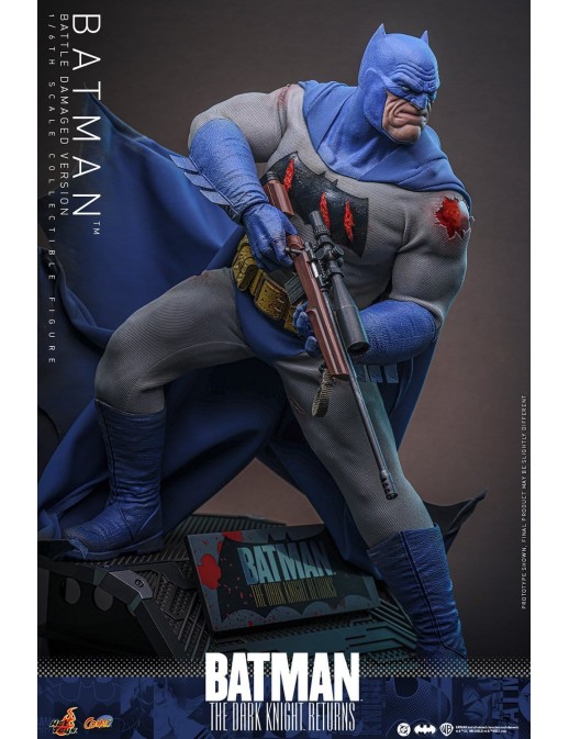Hot Toys DC Comics Masterpiece Batman The Dark Knight Returns Battle Damaged Version 1/6 Scale Collectible Figure
