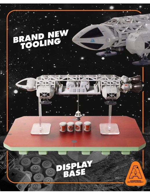 Anderson Entertainment Limited Space 1999 Eagle Transporter with Attached Cargo