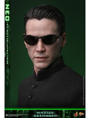 Hot Toys Movie Masterpiece The Matrix Reloaded Neo 1/6 Scale Collectible Figure