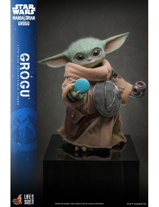 Hot Toys Movie Masterpiece Star Wars The Mandalorian and Grogu Grogu 1/1 Scale Collectible Figure