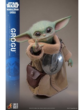 Hot Toys Movie Masterpiece Star Wars The Mandalorian and Grogu Grogu 1/1 Scale Collectible Figure