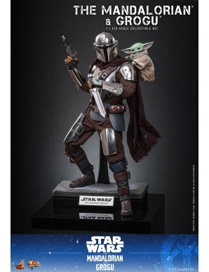 Hot Toys Movie Masterpiece Star Wars The Mandalorian and Grogu 1/6 Scale Collectible Figure