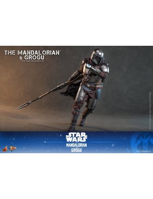 Hot Toys Movie Masterpiece Star Wars The Mandalorian and Grogu 1/6 Scale Collectible Figure