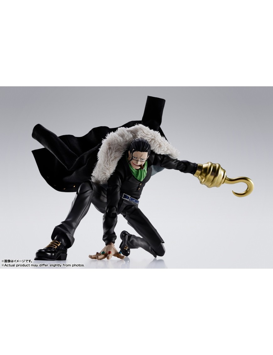 Bandai S.H. Figuarts One Piece Sir Crocodile Marineford Summit Battle