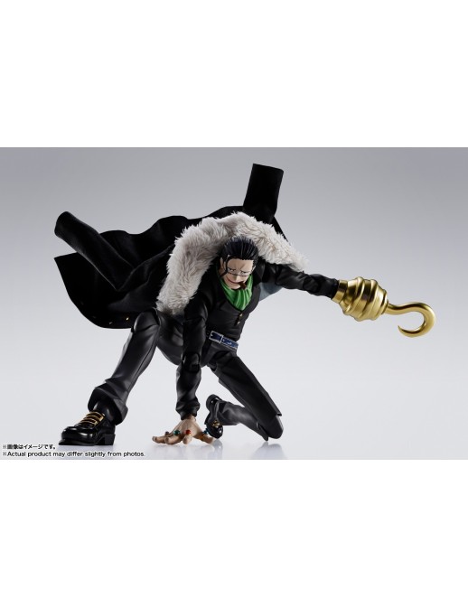 Bandai S.H. Figuarts One Piece Sir Crocodile Marineford Summit Battle