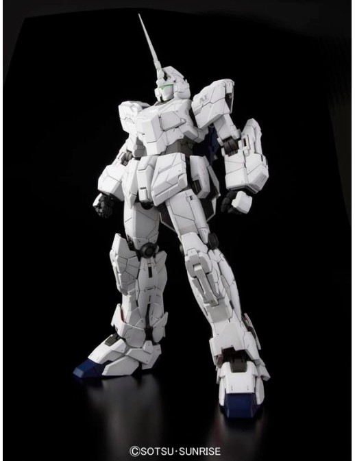 Bandai Perfect Grade PG 1/60 Mobile Suit Gundam RX-0 Unicorn Gundam