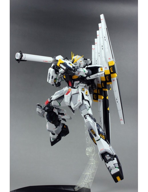 Bandai Master Grade MG 1/100 Mobile Suit Gundam RX-93 ν Gundam Ver.Ka