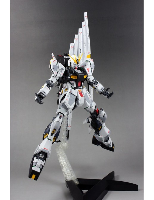 Bandai Master Grade MG 1/100 Mobile Suit Gundam RX-93 ν Gundam Ver.Ka