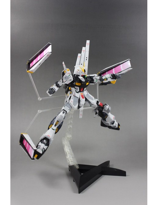 Bandai Master Grade MG 1/100 Mobile Suit Gundam RX-93 ν Gundam Ver.Ka