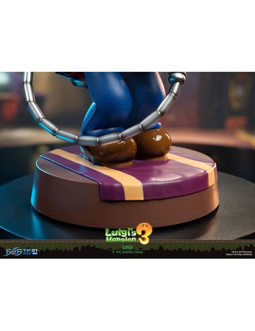 First 4 Figures Luigi Mansion 3 Luigi