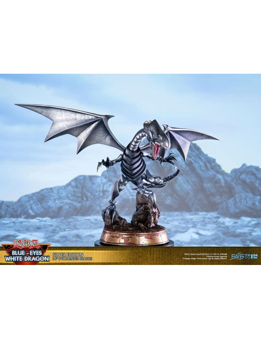 First 4 Figures Yu-Gi-Oh! Blue-Eyes White Dragon Silver Edition