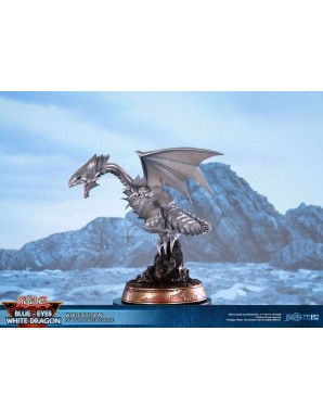 First 4 Figures Yu-Gi-Oh! Blue-Eyes White Dragon White Edition