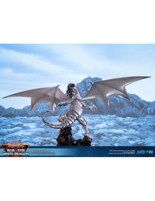 First 4 Figures Yu-Gi-Oh! Blue-Eyes White Dragon White Edition