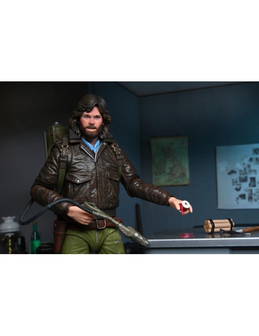 Neca The Thing MacReady Station Survival