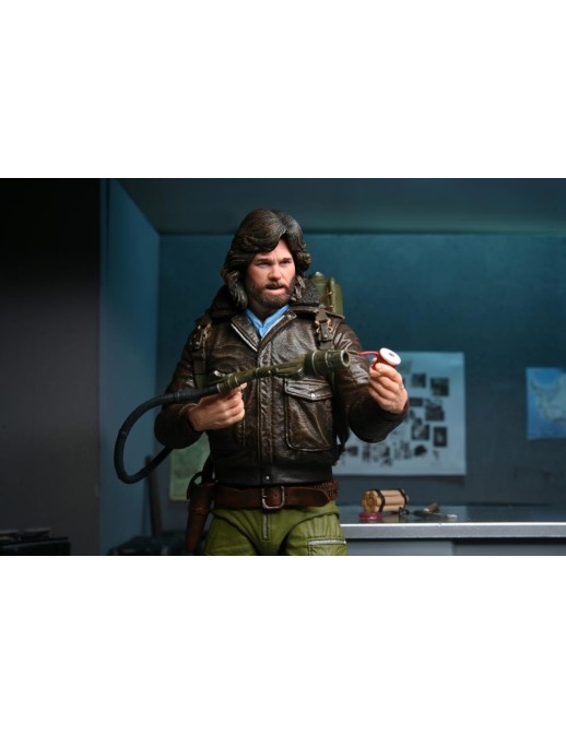 Neca The Thing MacReady Station Survival