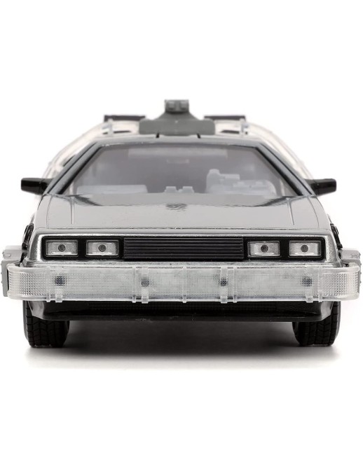 Jada Toys Diecast Model 1/24 Scale Back To The Future DMC Delorean Time Machine